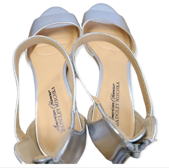 Badgley Mischka Silver Open Toe Sandals 9.5 - Picture 6 of 8